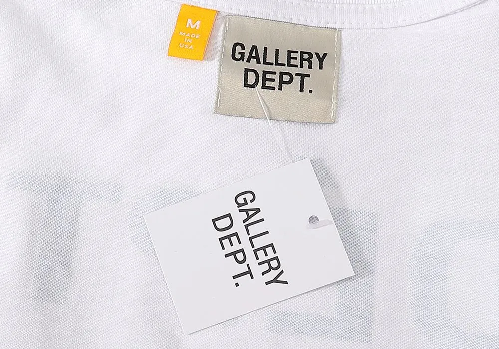 No. 6030, batch 96, American trendy brand GALLERY DEPT de la GALERIE classic printed high weight double yarn pure cotton short-sleeved T-shirt for men and women. Selected 230g 32 count smooth double yarn fabric, fine workmanship and excellent quality! The fit is loose and super comfortable to wear, and the size is 2 sizes larger than the normal domestic size.  Color: black, white; Size: S M L